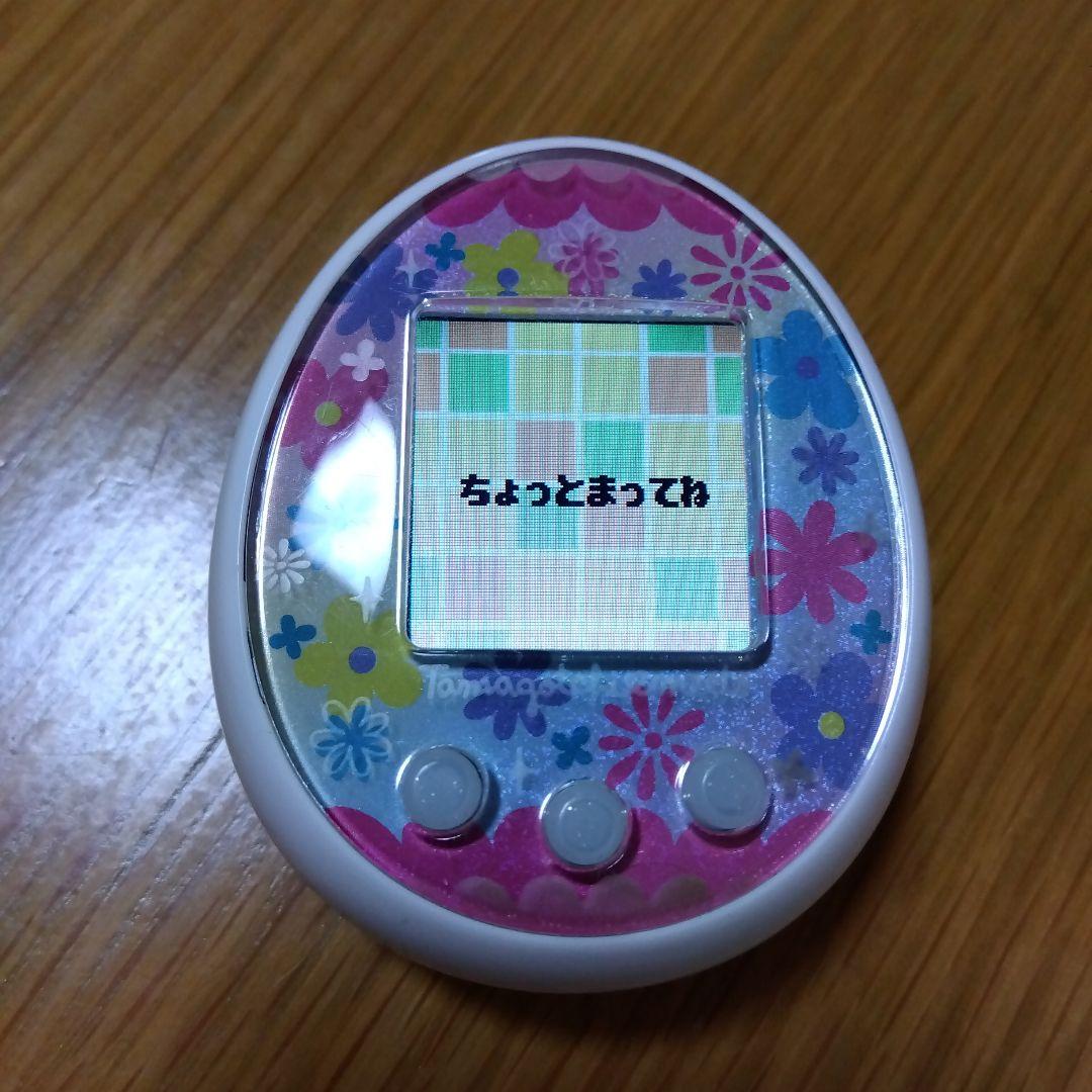 たまごっち　たまごっちみーつ　パステル　ホワイト