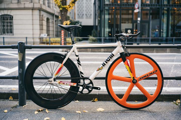 【別倉庫からの配送】 PISTA TIPO Cinelli 送料込み・祝日値下げ - 自転車本体