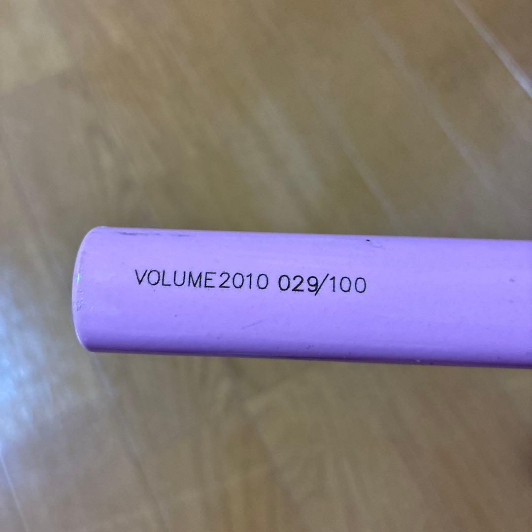 VOLUME 2010 限定ピンクハンドル 029/100