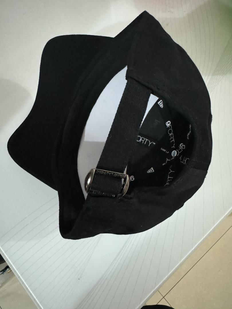 YSL ブラック 9FORTY キャップ