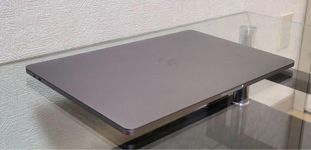 MacBook本体 Core i9 MacBookPro 2018  1TB   15.1