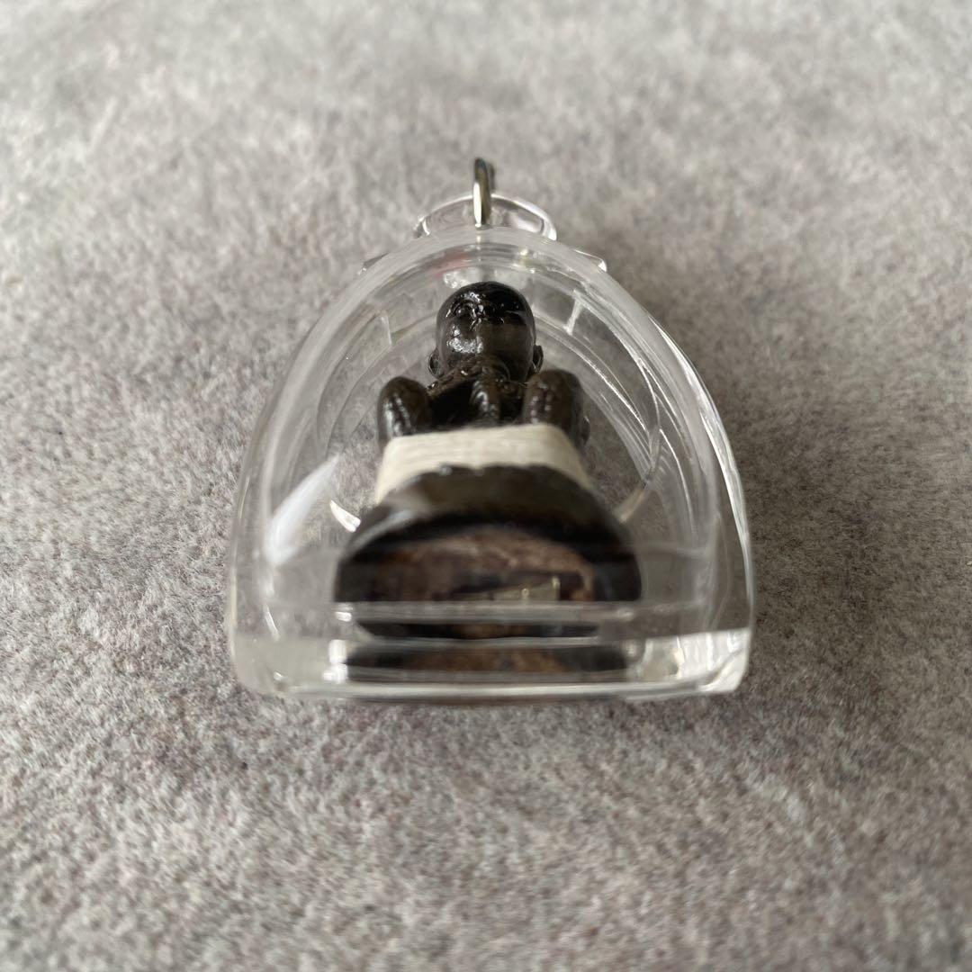 プラクルアン 偉大なる阿羅漢の眼 LPカオヘン師 超レア品 金運 守護 御守り プラクルアン 偉大なる阿羅漢の眼 LPカオヘン師 超レア品 金運
