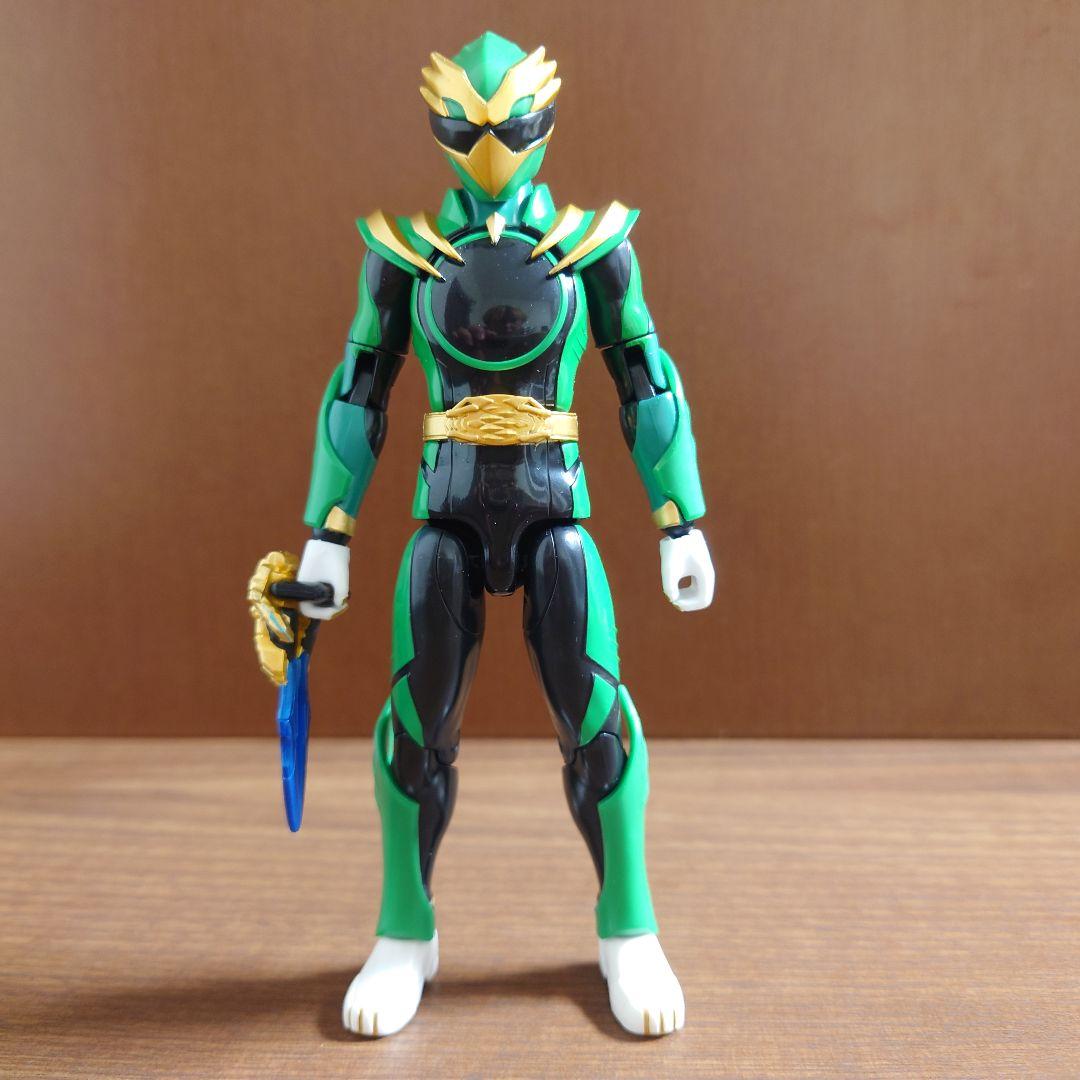 アクションヒーロー ゴジュウイーグル目立った傷や汚れなし