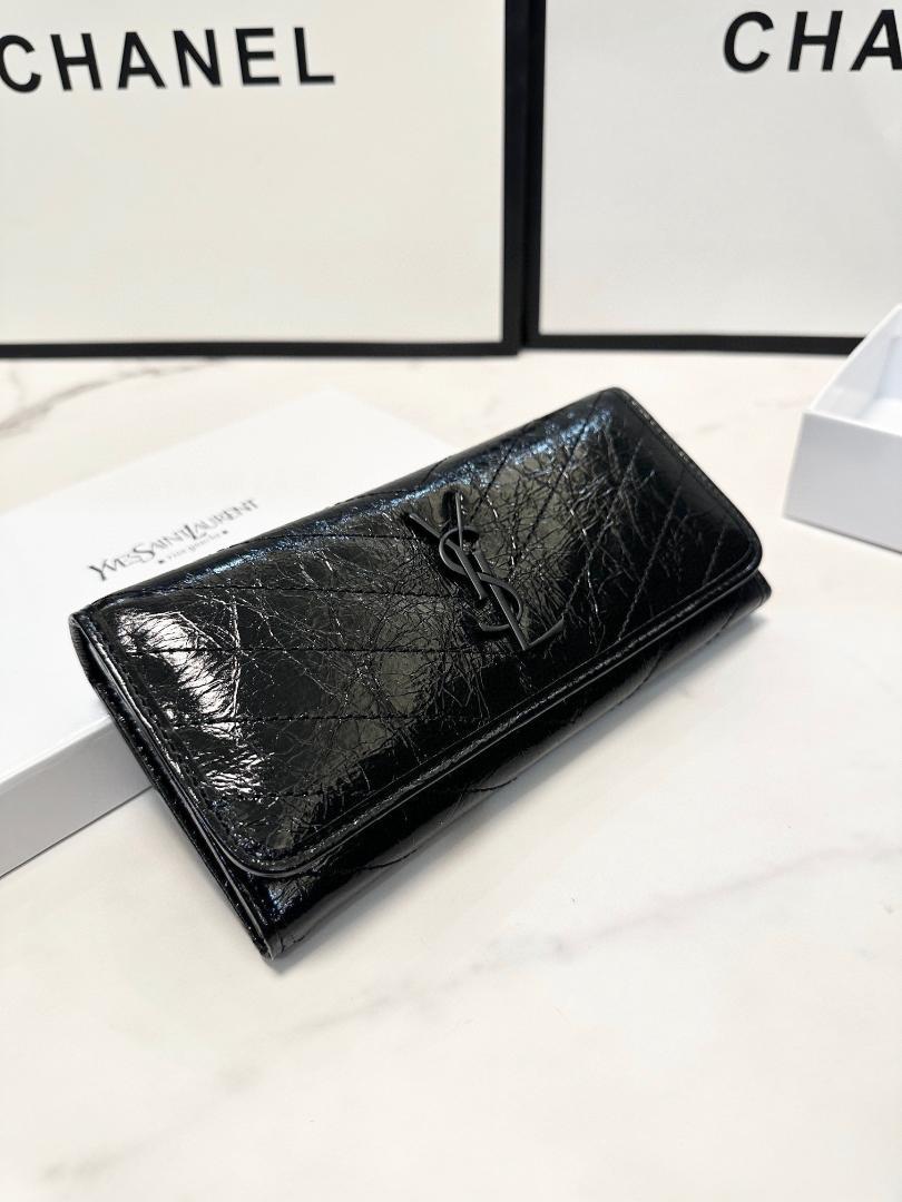 Yves Saint Laurent 二つ折り財布 ブラック