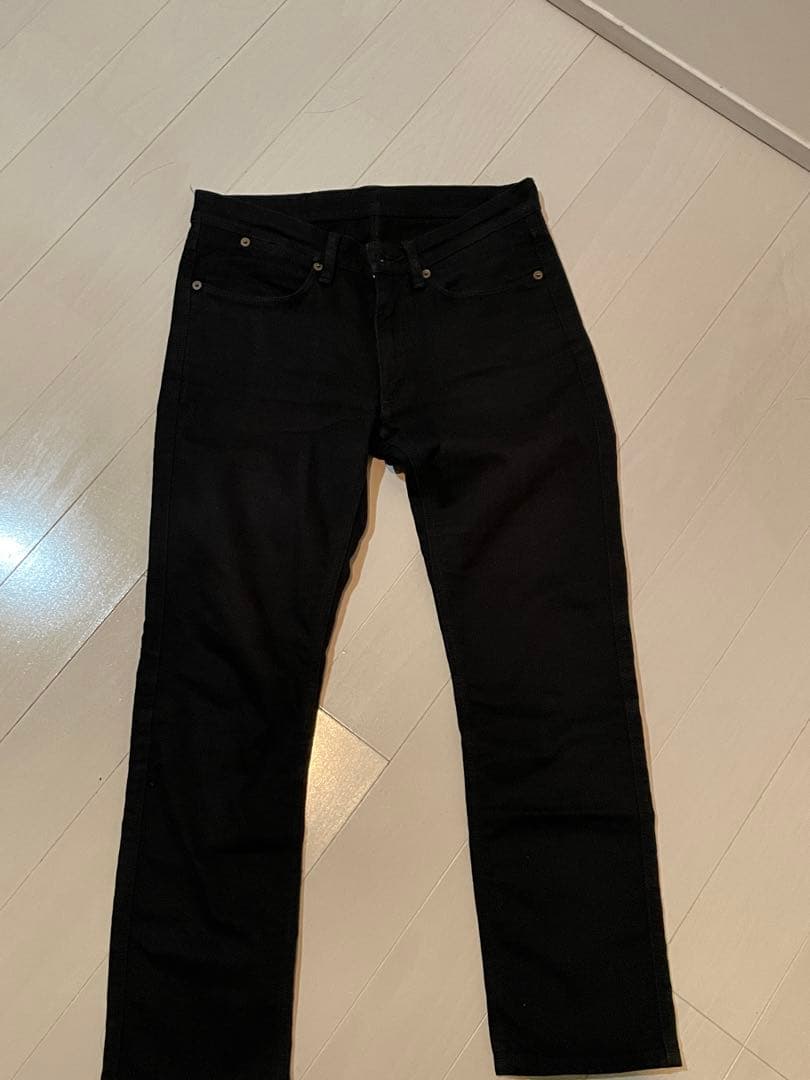 Acne Studios ブラックデニム