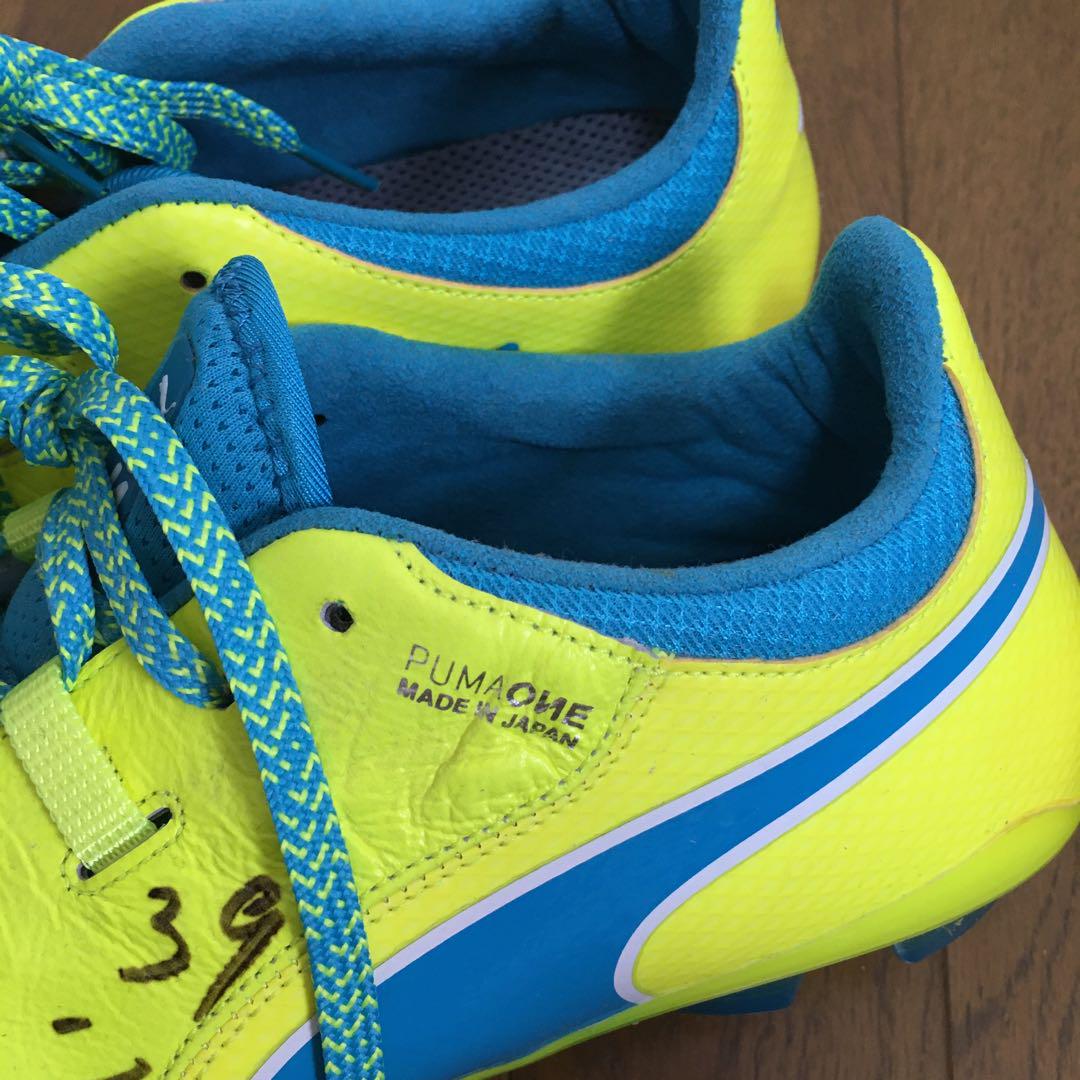 PUMA サッカースパイク　サイン入