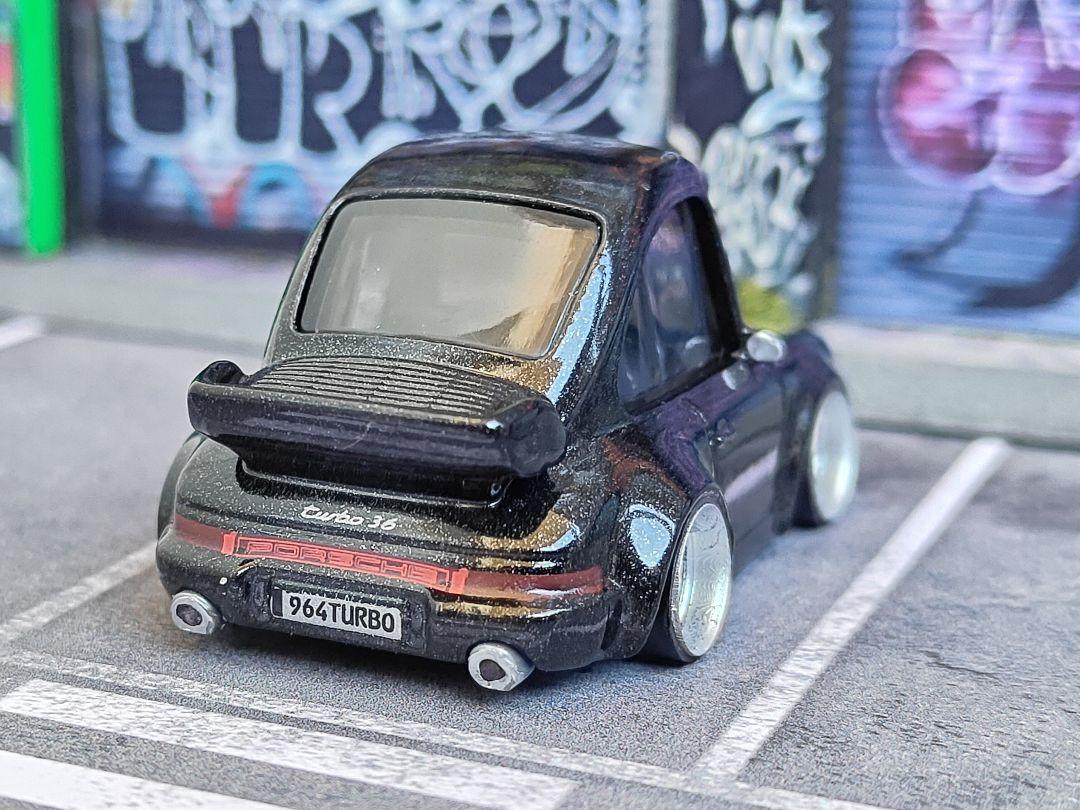 ホットウィールカスタム ポルシェ 911☆自作アルミリム☆深リム☆トミカ改造