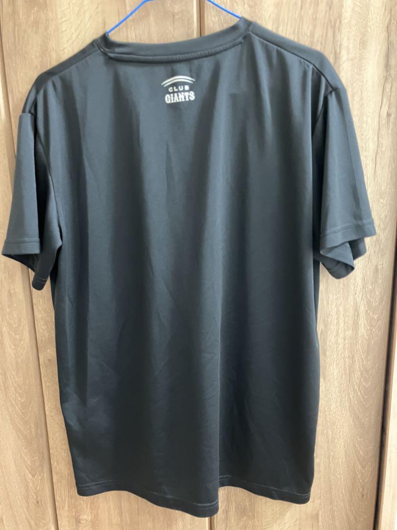 新品未使用　岡本和真 25番 150cm GIANTS Tシャツ GIANTS 岡本和真 Tシャツ ブラック 非売品 2025｜Yahoo!フリマ