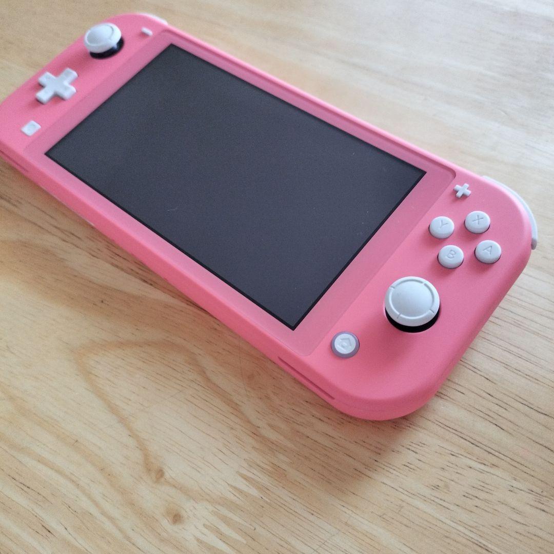 Switch　lite　コーラル