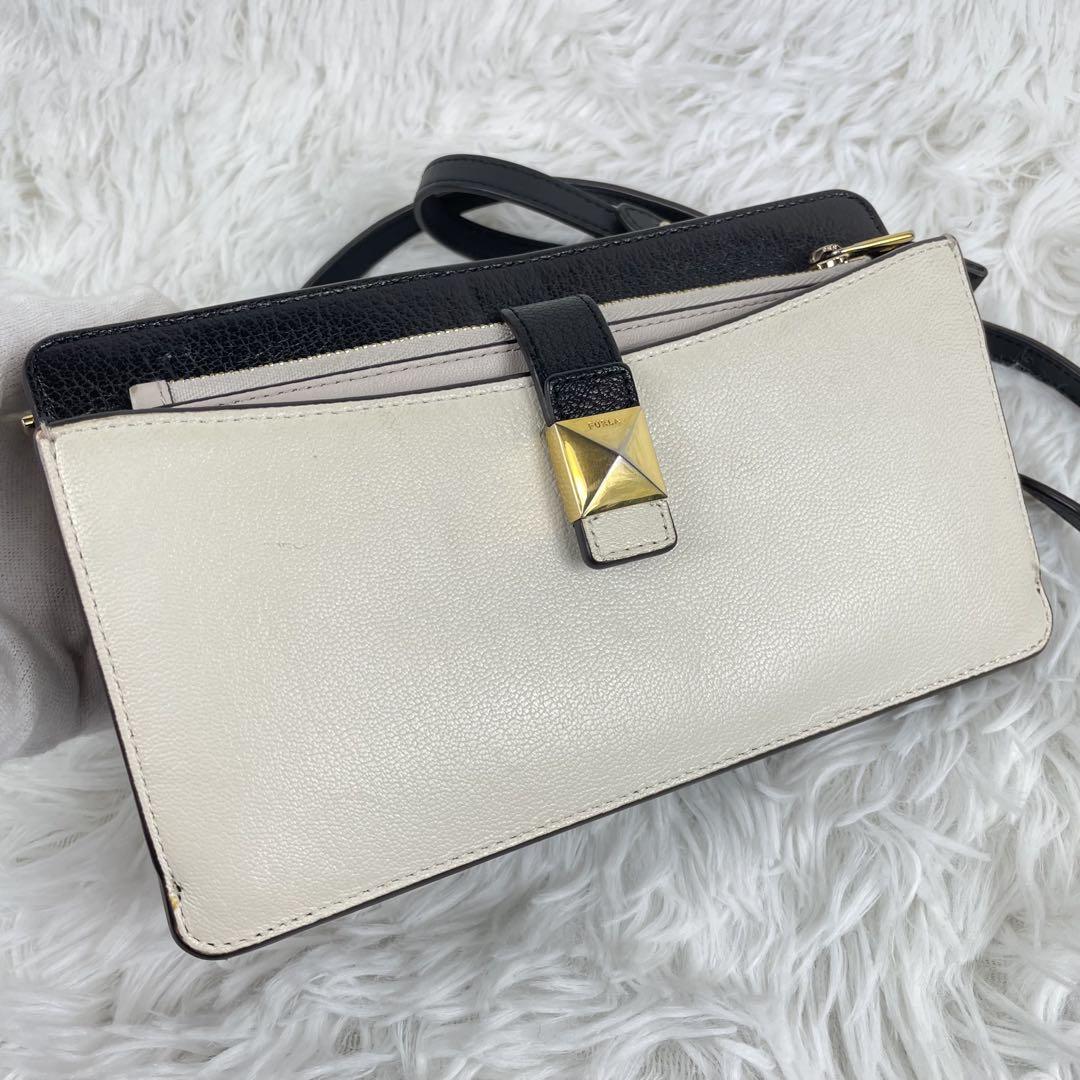 FURLA フルラ　ショルダーウォレット　ショルダーバッグ　財布　ポーチ