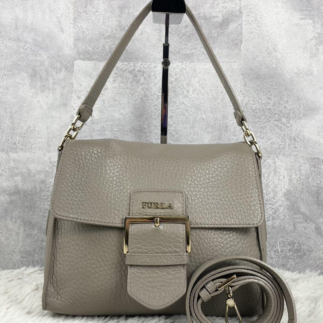 美品 フルラ レザー 2way ショルダーバッグ フロー ベルト ロゴ ベージュ