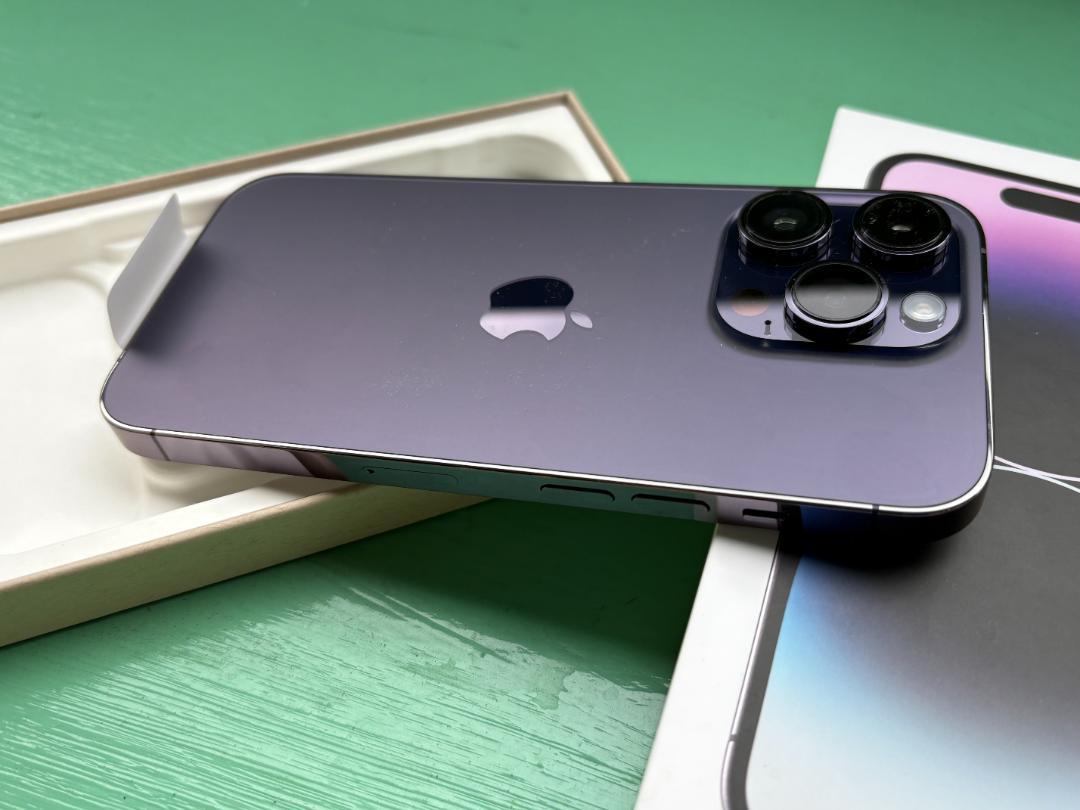 新品・未使用品】iPhone 14 Pro 256GB ディープパープル