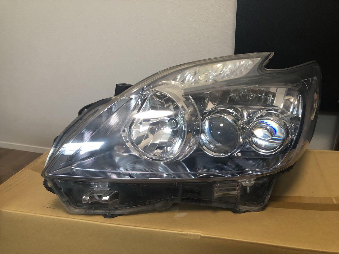 トヨタ プリウス 30 ヘッドライト