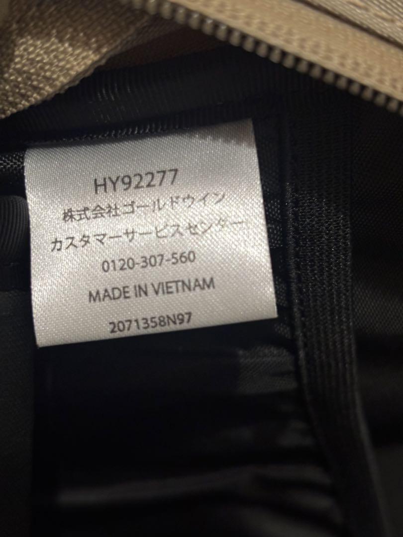 金　Helly Hansen ヘリーハンセンベージュ バックパックリュック