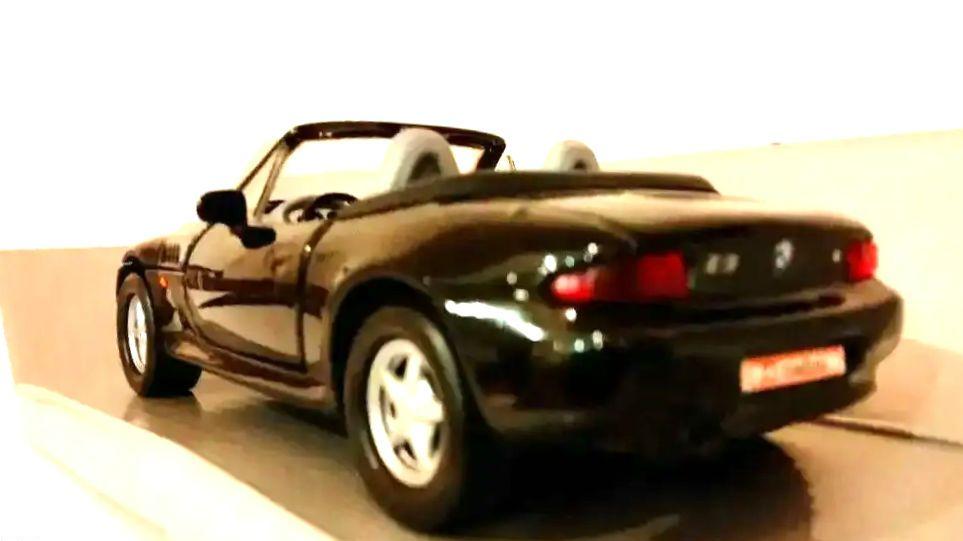 【美品】ミニカー BMW Z3