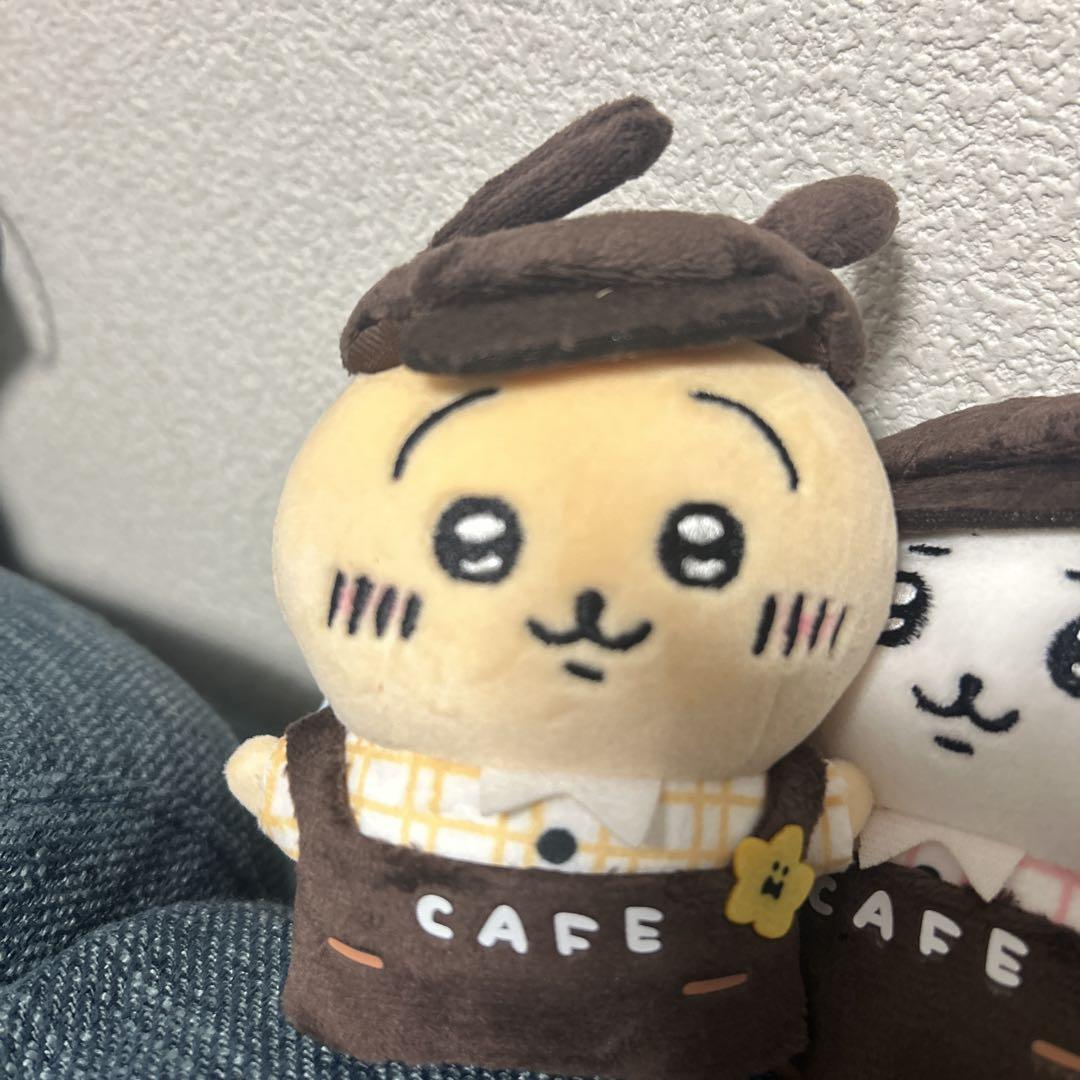 ちいかわ カフェの店員さんマスコット（ハチワレ） | ちいかわ