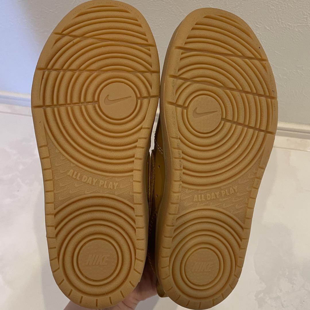 NIKE ナイキ コートバーロウ（17cm）
