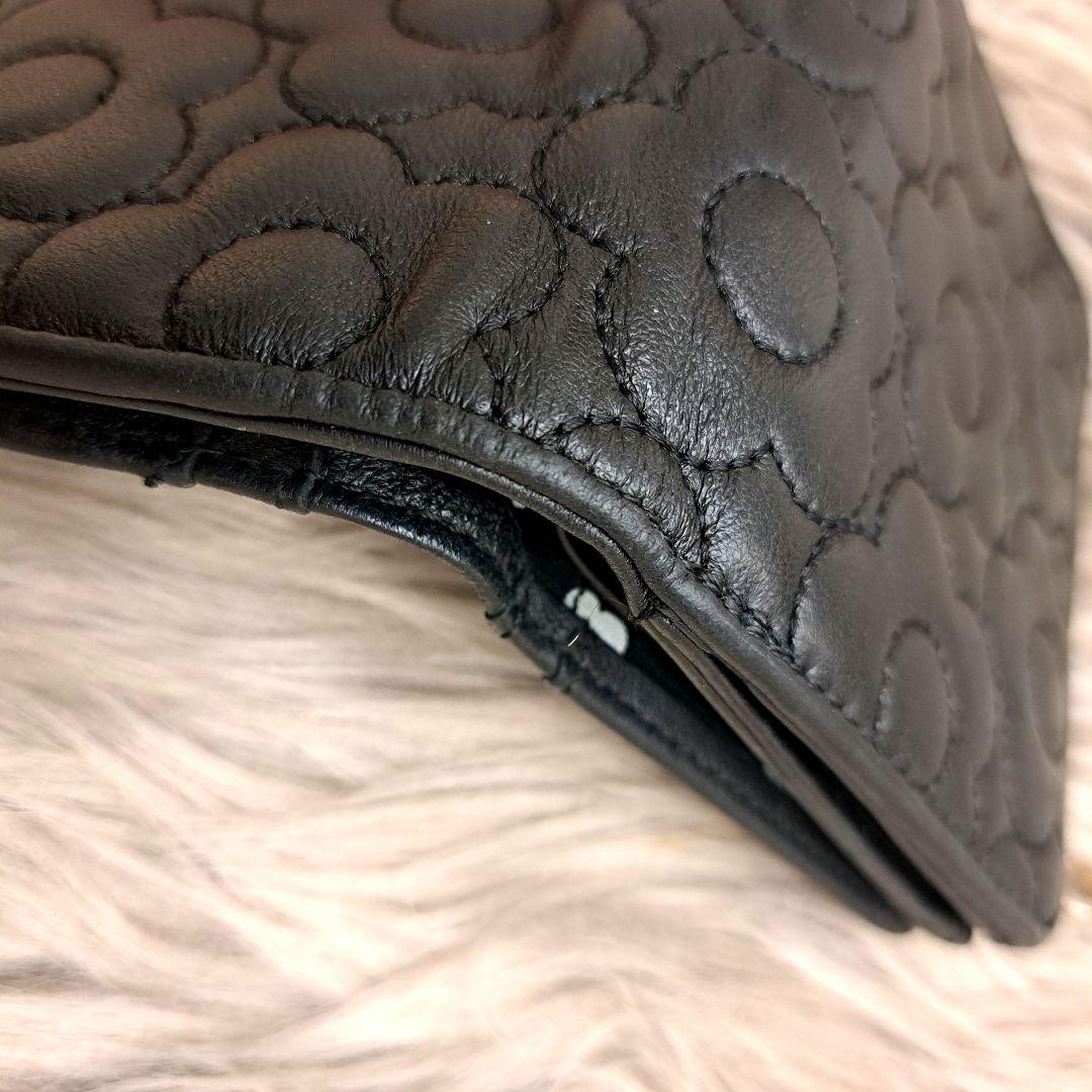 【MARY QUANT】キルトフォームデイジー 二つ折り財布 ブラック
