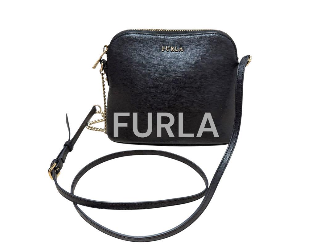FURLA ブラックレザー ミニショルダーバッグ