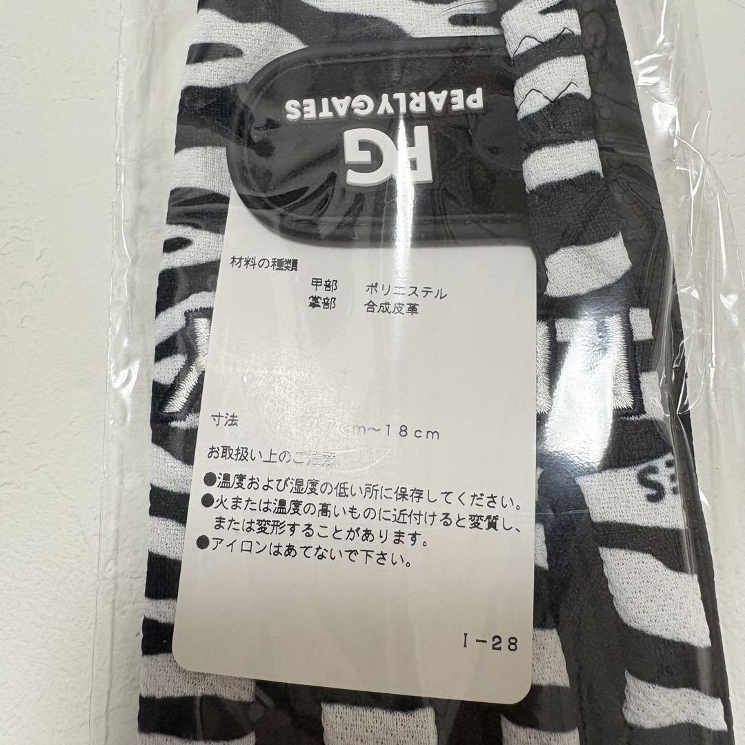 新品 パーリーゲイツ ゴルフグローブ 白x黒xネイビー ネイルスルー 両手用