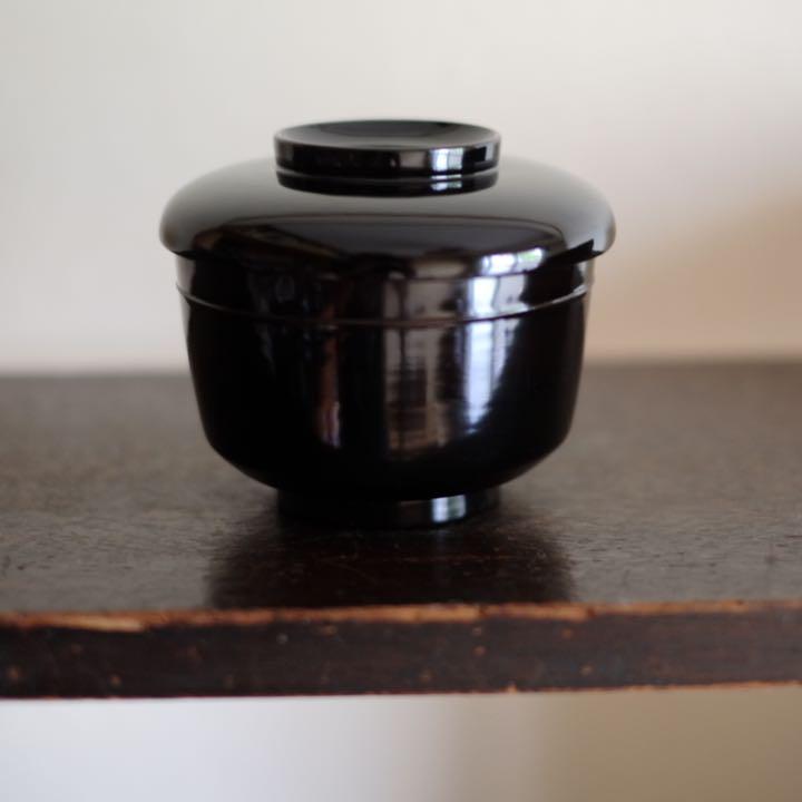 専用　　極上のトロミデッドストック！黒艶漆高級輪島蓋付壺椀5客　＋古唐津片口