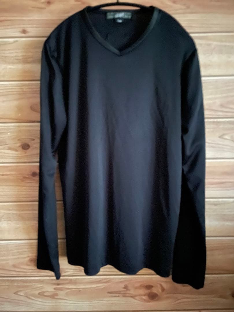 新商品!新型ゴルチエ オム オブジェ のブラックロンT シャツ Vネック