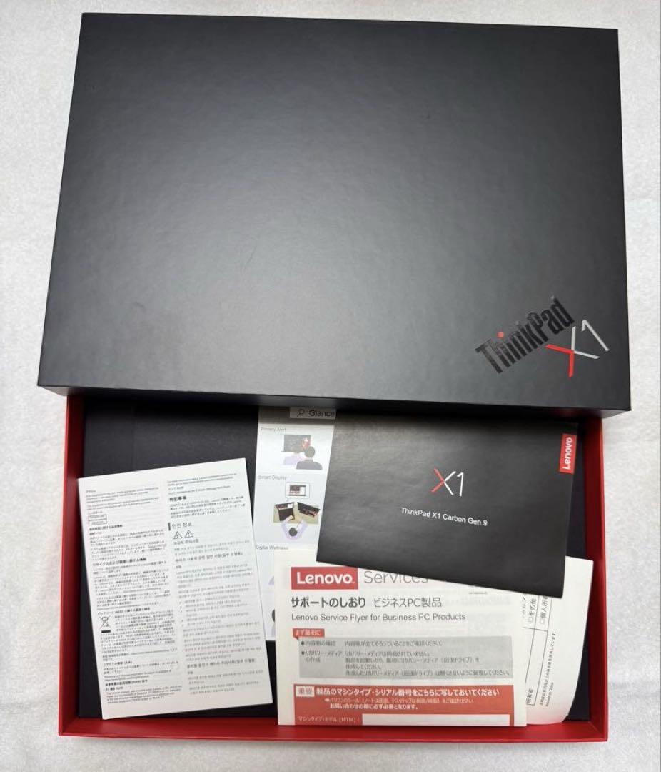 Thinkpad X1 Carbon Gen9　4Kディスプレイモデル