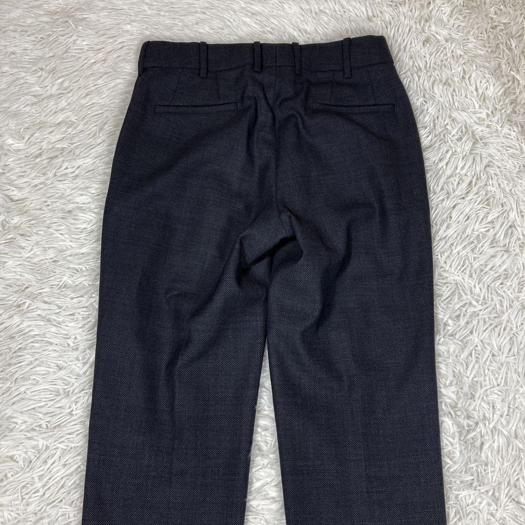 美品　エヌライン　 青山　セットアップスーツ　ダークグレー　サイズ7(S)