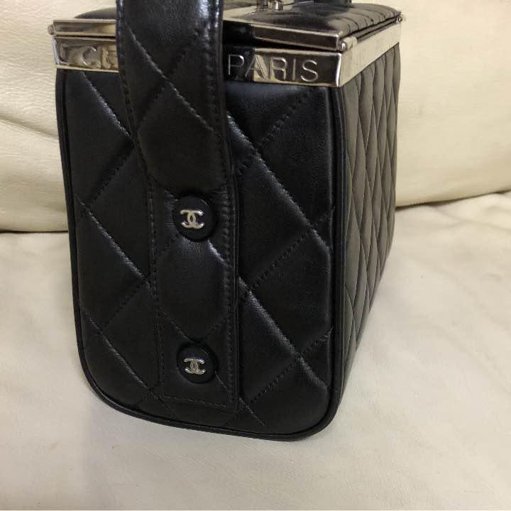 ヴィンテージ CHANEL バニティバッグ