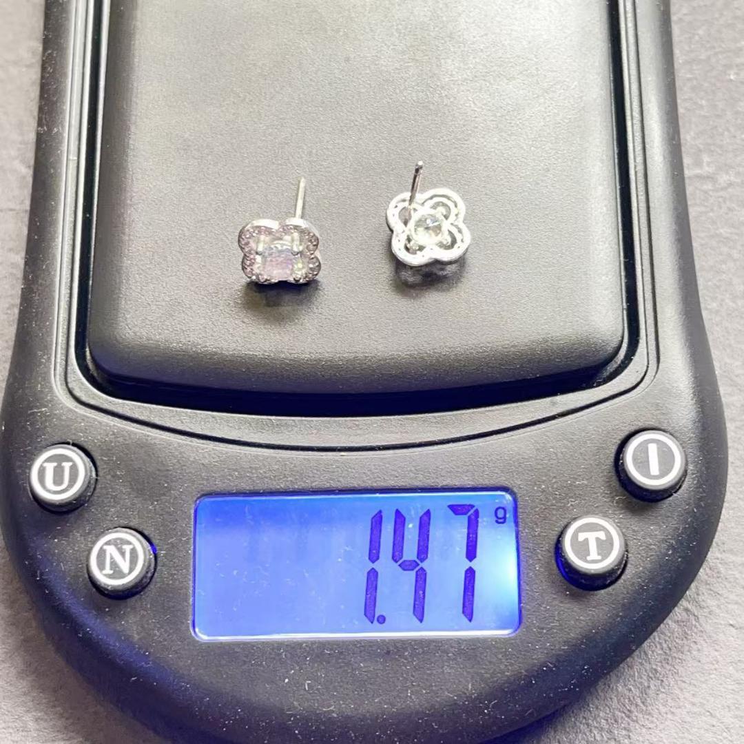 AU750 K18ゴールドダイヤモンドイヤリング