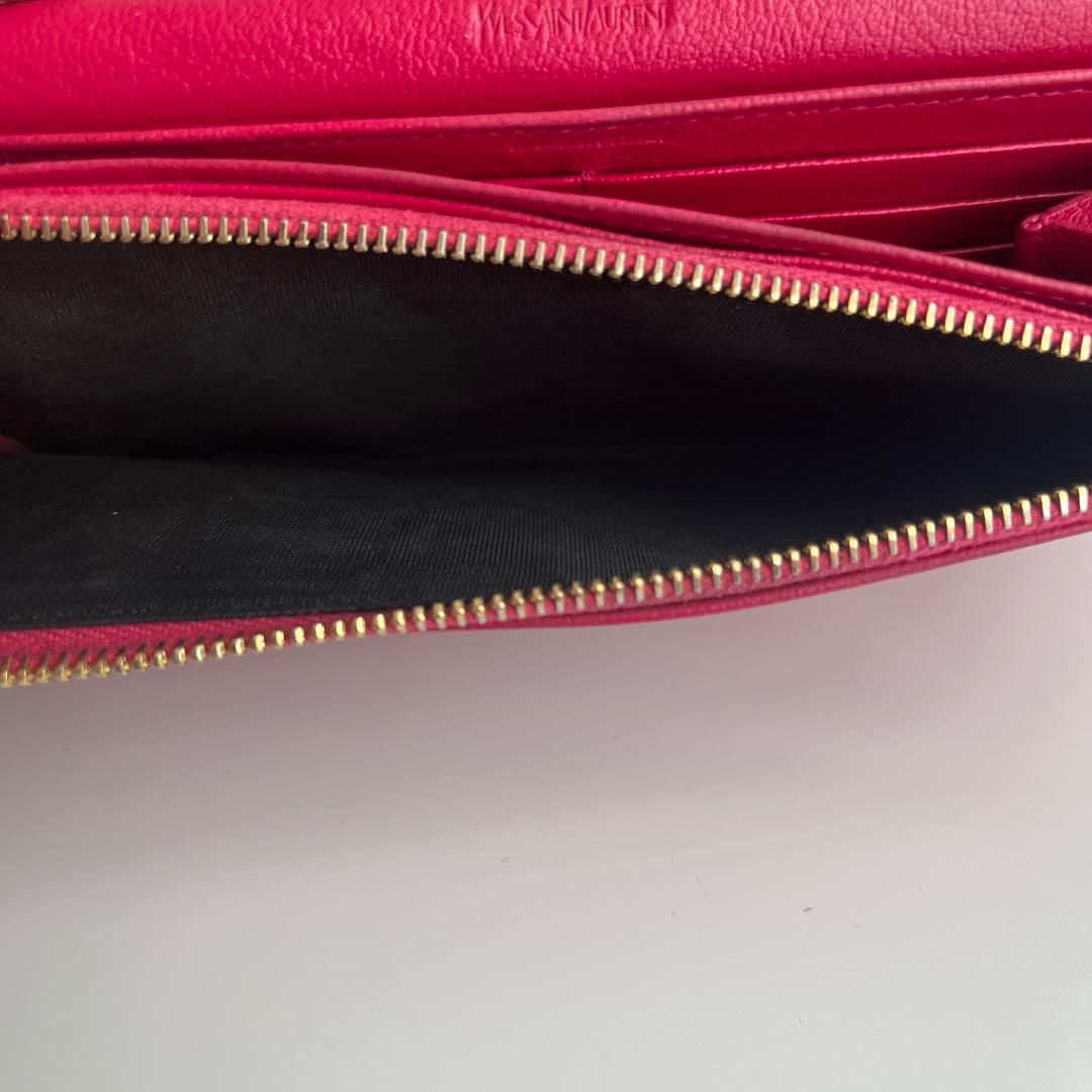 Yves Saint Laurent ピンクレザー長財布