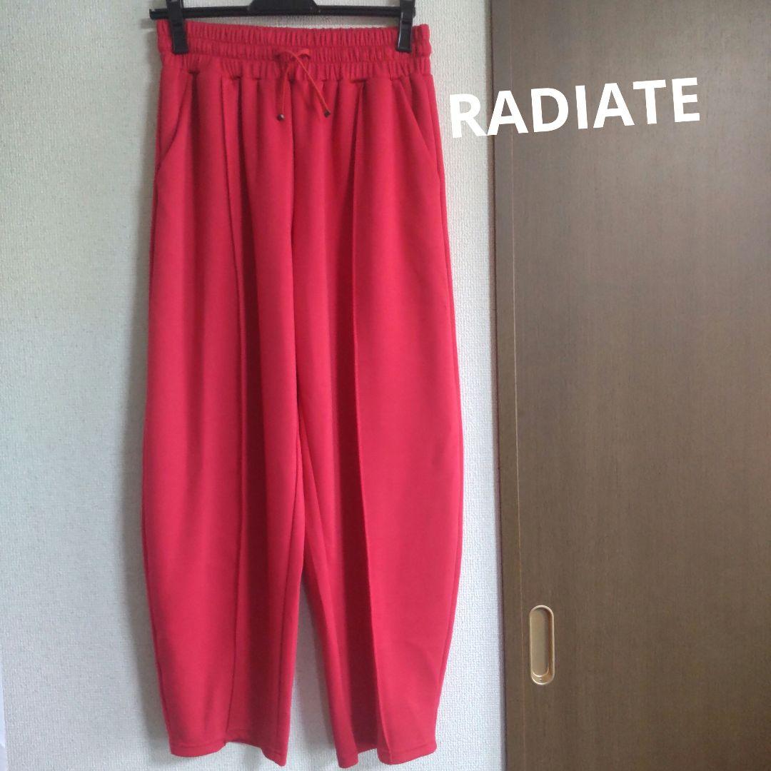 RADIATE センタープレスダンボールイージーパンツ