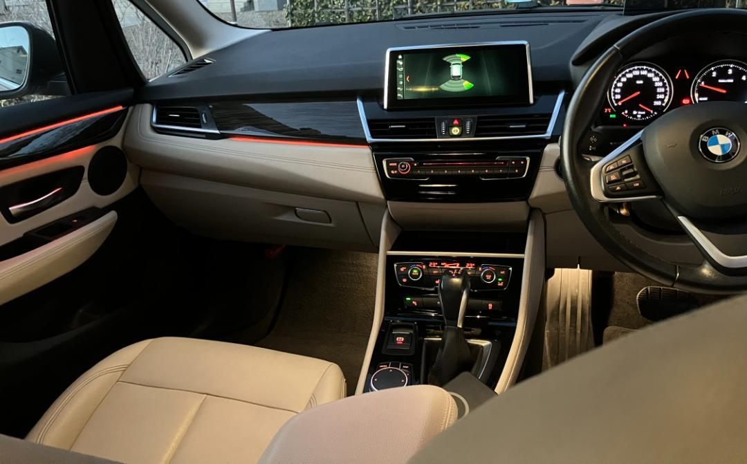 【埼玉】H30 後期 BMW 218d グランツアラー 軽油 7名