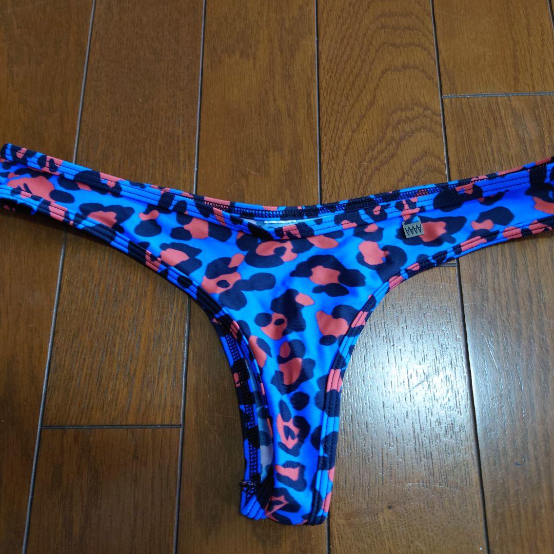 【待望★】 wickedweasel メルカリ - ヒョウ柄ビキニ 水着・ラッシュガード