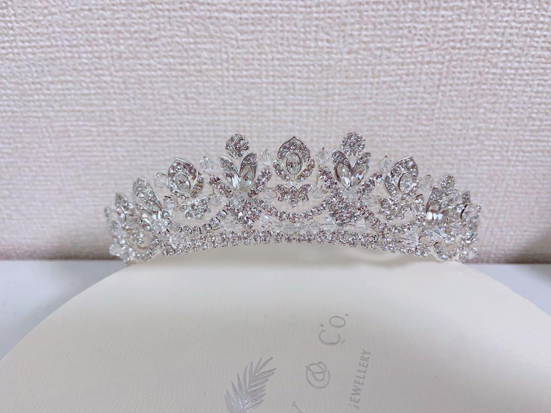 Ivory &Co. Alexandra Tiara tivicr.com