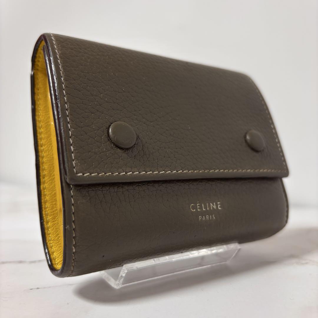 美品✨CELINE スモールトリフォールド フィービー ミニ財布 バイ 美品✨CELINE スモールトリフォールド フィービー ミニ財布 バイ