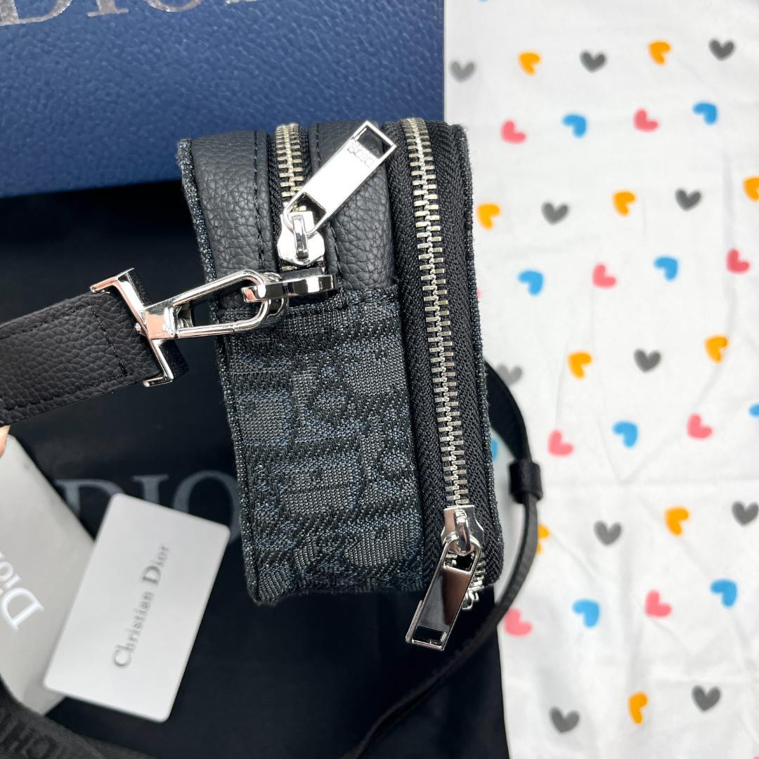 Dior ブラック ショルダーバッグ