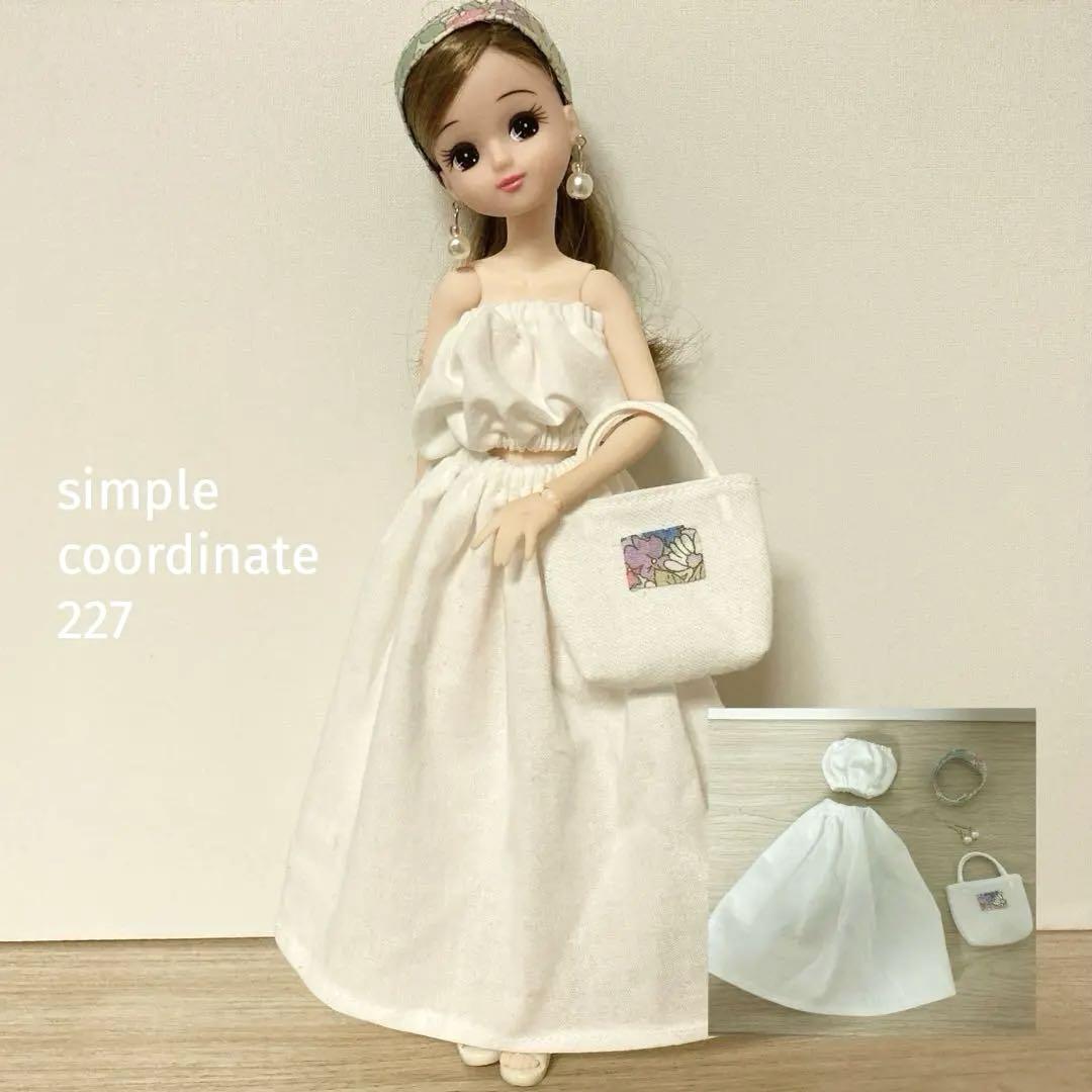 22cmドール・リカちゃん　♡ハンドメイド服♡　専用ページ 送料無料✩.*˚ 22cmドール服＆パニエ＆ヘッドドレス ロリータset
