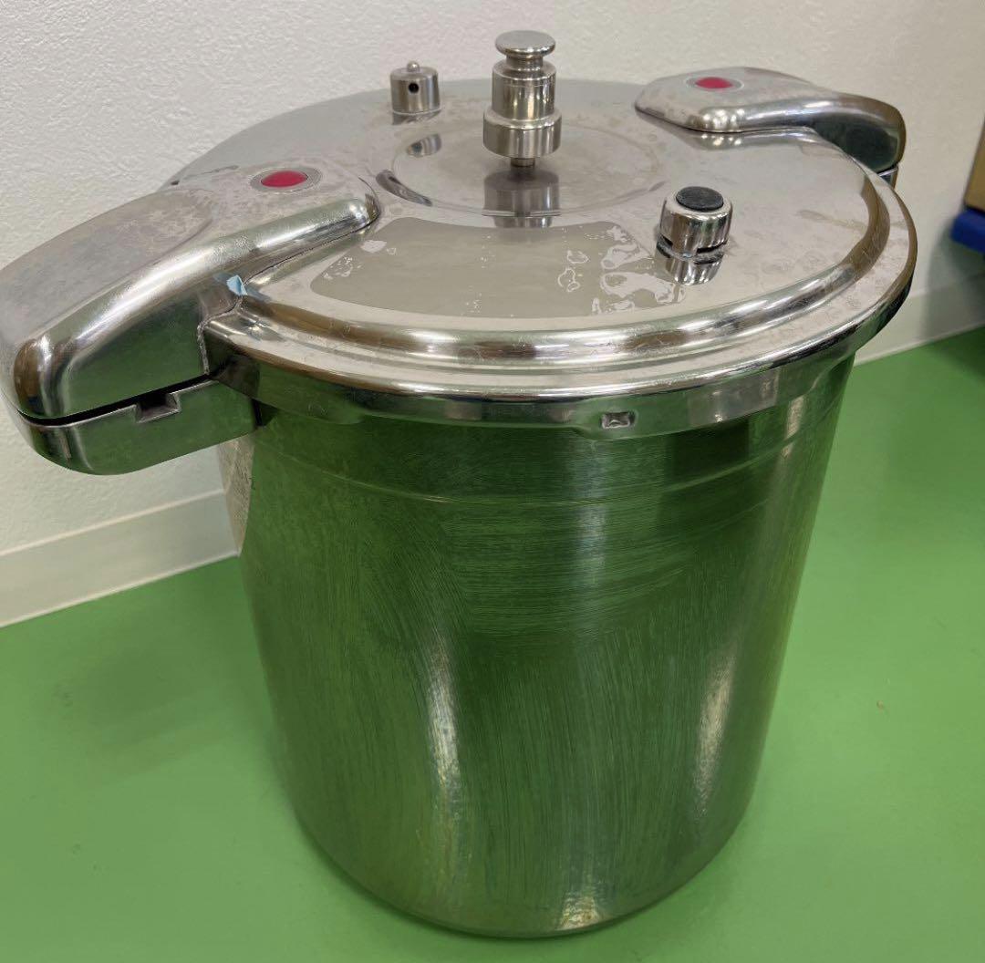 ワンダーシェフ 業務用両手圧力鍋 20L プロビッグ3 NPDC20