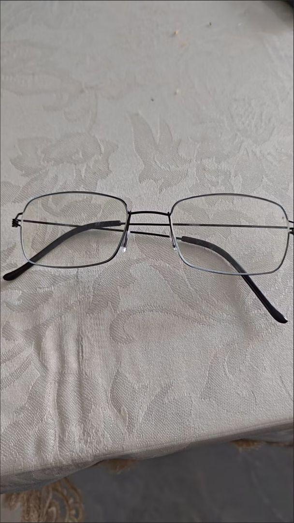 シルバーメタルフレーム老眼鏡