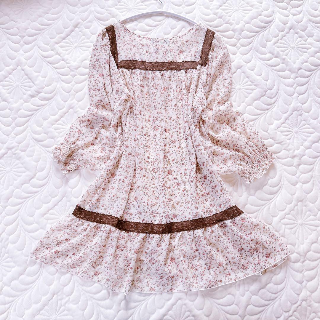 LIZLISA系♡ハシゴレース 小花柄シフォンワンピース アイボリー×ピンク系 LIZLISA系♡ハシゴレース 小花柄シフォンワンピース アイボリー