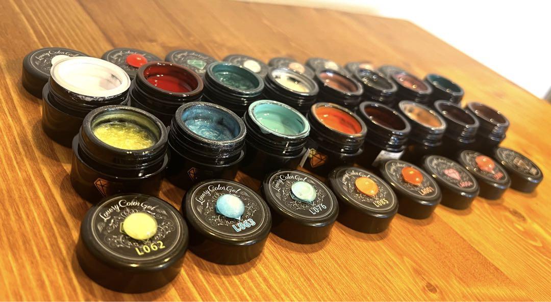 【新品多数あり】クリア系ジェル、カラージェルなど32点セットまとめ