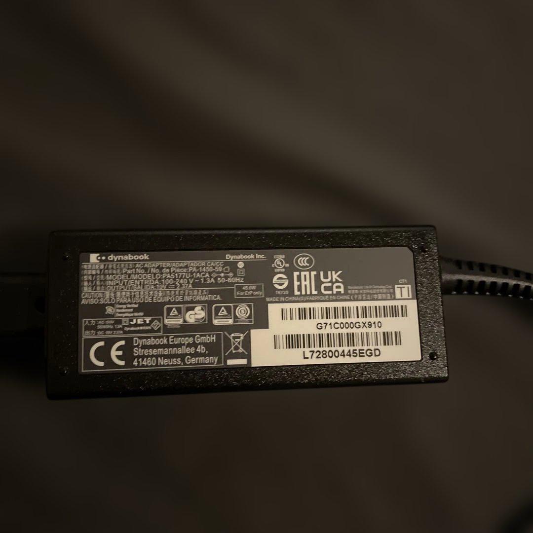 ノートパソコンdynabook GX33/MWE i5-10210U