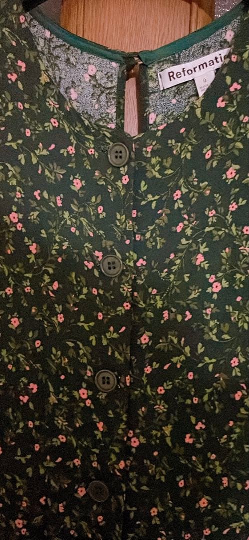 reformation 花柄グリーン半袖Aラインワンピース