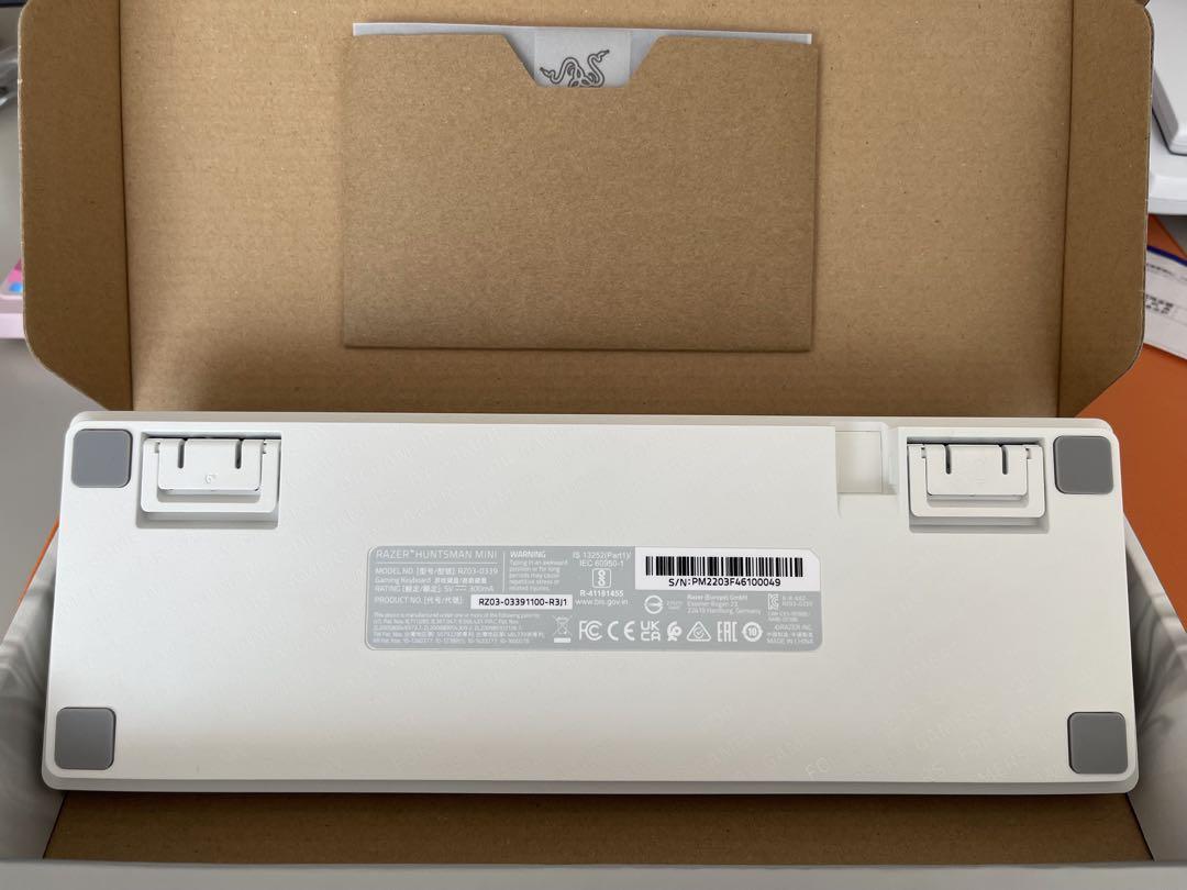 RAZER HUNTSMAN MINI ホワイト ゲーミングキーボード