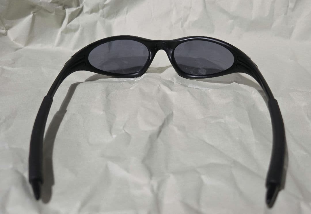 オークリー minute 00s ブラック