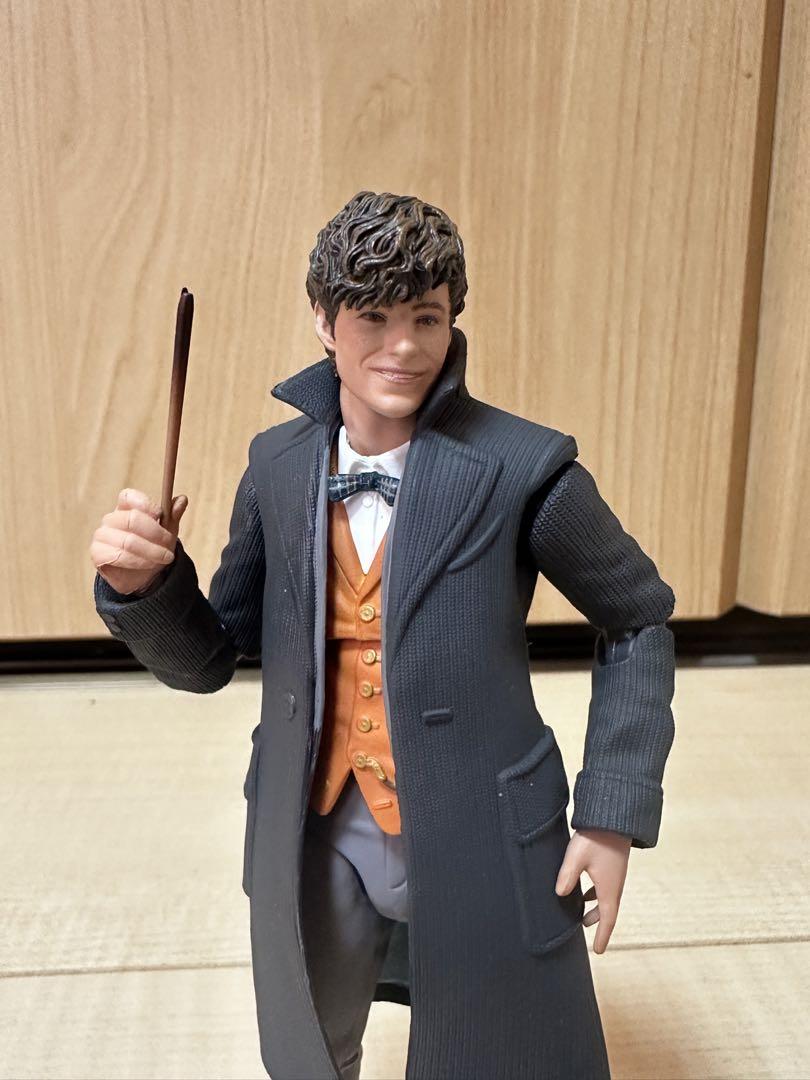 MAFEX ファンタスティックビースト　ニュート・スキャマンダー