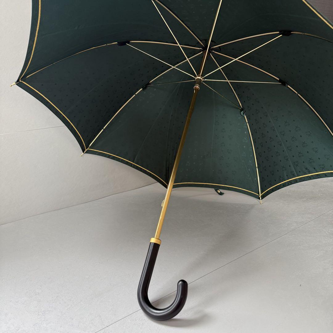 【MCM】傘　長傘　雨傘　グリーン　総柄 MCM】傘 長傘 雨傘 グリーン 総柄 - メルカリ