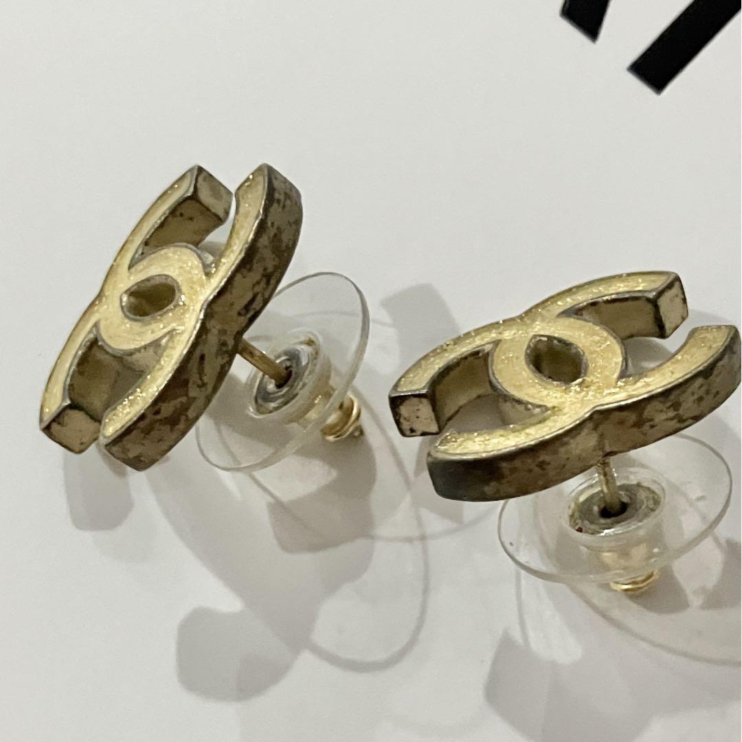 CHANEL 正規品　ピアス　百貨店購入　ゴールド