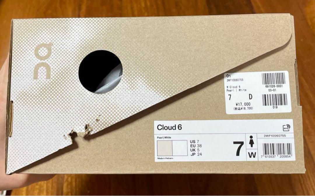 ON オン Cloud 6 スニーカー ペールホワイト 24cm
